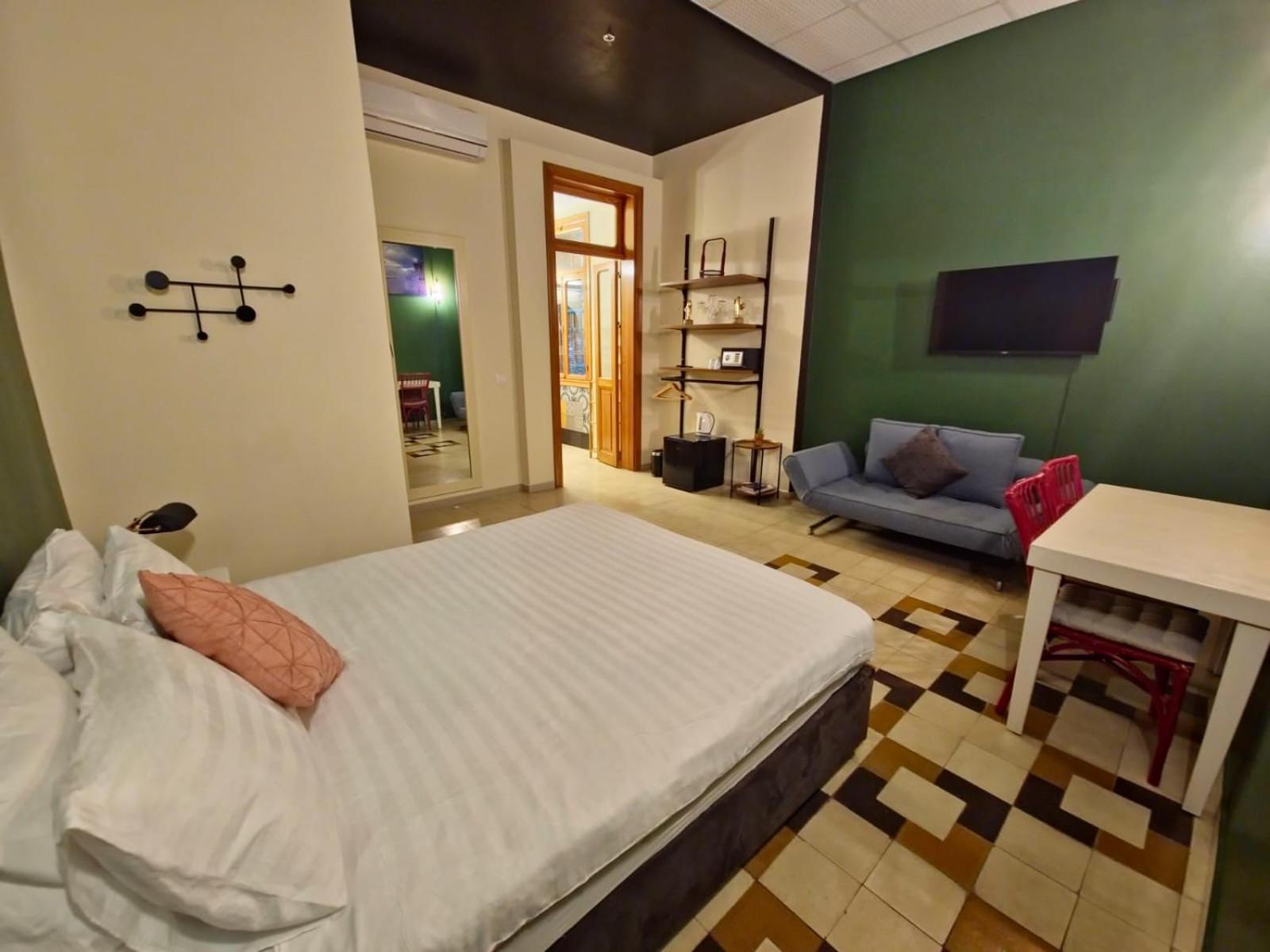 Inta Hotel (Adults Only) Tel Aviv Exteriör bild