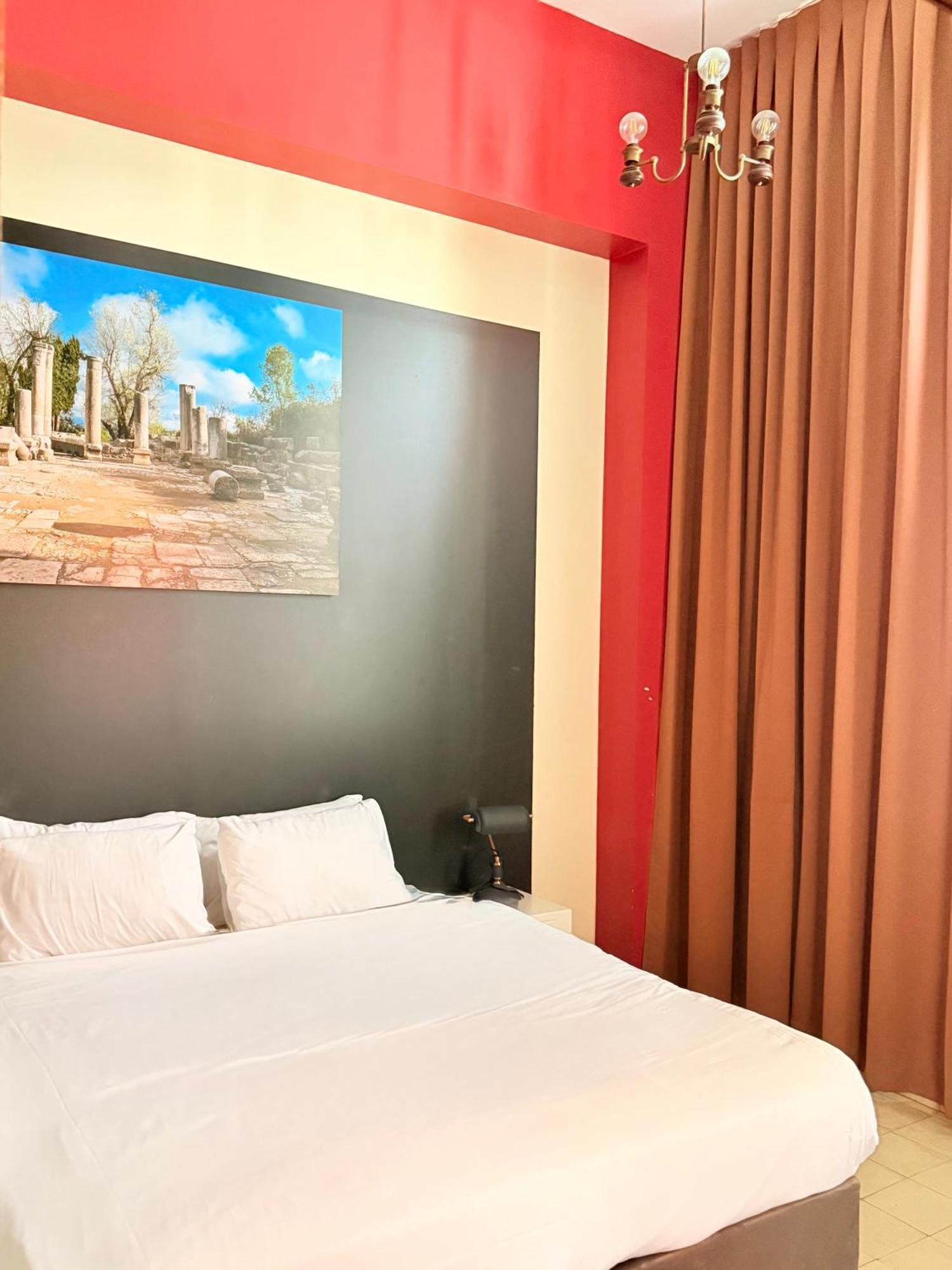 Inta Hotel (Adults Only) Tel Aviv Exteriör bild